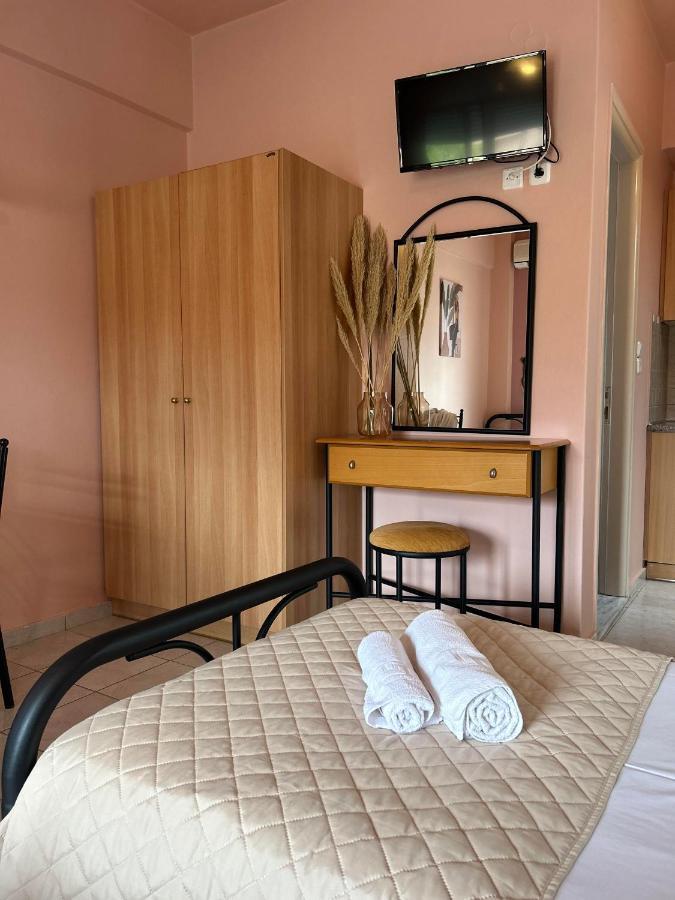 Αγκυροβόλιο Hotel Ília Exterior foto
